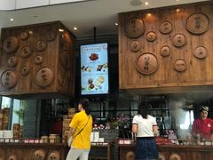 门面-东方明珠·可口可乐欢乐餐厅
