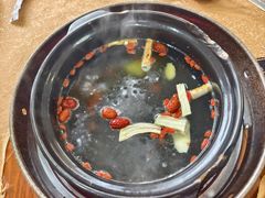 -濠轩阁特色生蚝火锅(水湾路店)