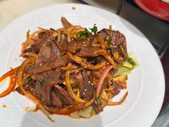 -蔼若春.传承三十年云南菜(金碧公园店)
