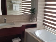 -兴芮温泉度假区