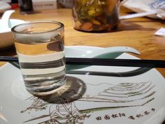 -头上红煨盐鸡·非遗院子餐厅