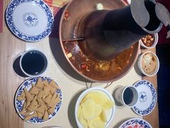-东镇老火锅(长春路首店)