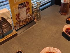 -铭牛烧肉·和牛海鲜自助(高新月牙湖店)