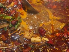 -麻六记(凤凰汇店)