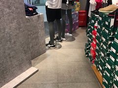 -PUMA品牌自营折扣店(武汉永旺梦乐城店)