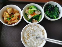 -母仪天下月子中心(光谷店)