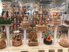 -猫的天空之城概念书店(印象城购物中心店)