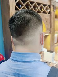 -贝勒爷专业男发