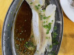 -霞涌市场海鲜摆卖区