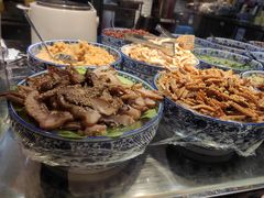 -八一路好吃街(雨田商务大厦店)