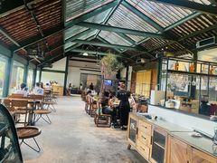-喜洲吧·江畔老船厂·庭院餐厅(喜临院店)