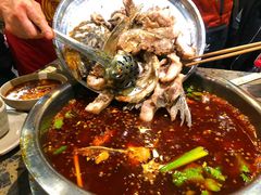 -肖肖酸萝卜鱼火锅(总店)