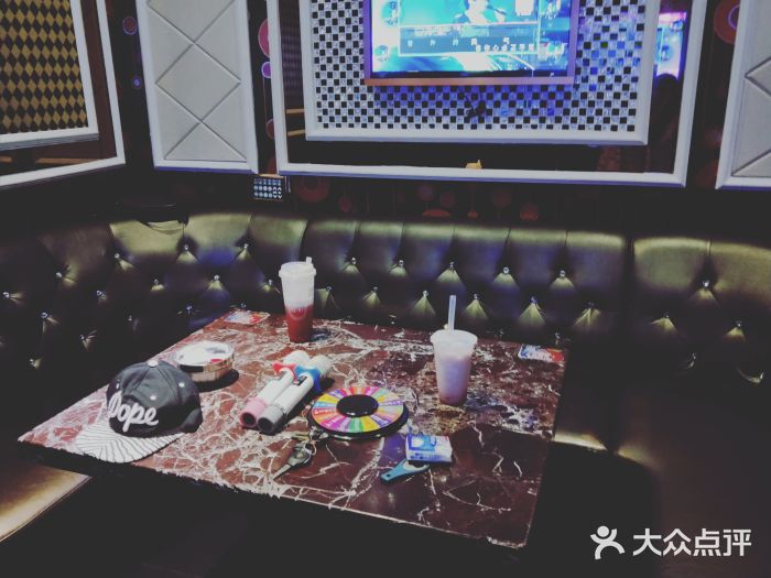 嗨歌纯K量贩式KTV(海天国际广场店)图片