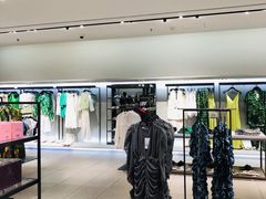 -ZARA(世贸天阶店)