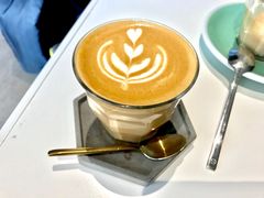 -UNI UNI(环亚凯瑟琳店)