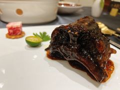 招牌煎烧牛尾-A One Kitchen·南京精菜馆(晶丽酒店店)