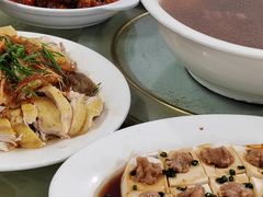 -广客美食坊(丹霞山店)