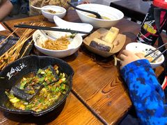 -黑白电视长沙小吃(美林M·LIVE天地东座店)