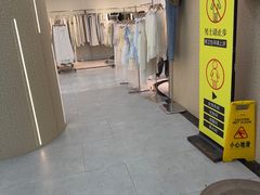 -广州白马服装市场