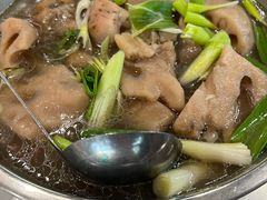 猪弯骨藕汤-小民大排档(光谷店)