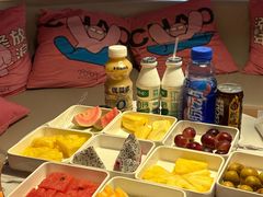 -涨巢·潮玩水疗局