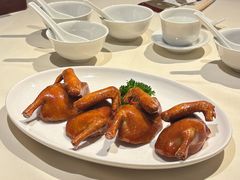 烤乳鸽-利苑酒家(华熙国际店)