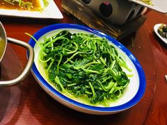 -魏铭鱼头捞饭(晋阳路店)