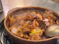 -胡须佬鸡煲四季火锅店(石厦西村直营店)