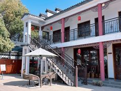 -龙湖东院农庄(乡间小路店)