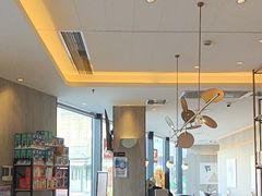 -必胜客(尹山湖歌林公园店)