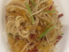 酸萝卜炒粉-渔娘渔家丹东海鲜(东直门店)