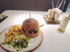 -阿妮叶李(光谷世界城店)