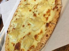 -I HOLIC艾豪丽披萨(KKone店)