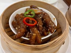 蜜汁蒸凤爪-白天鹅宾馆-宏图府餐厅