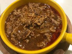 -新大咀港式茶餐厅(宝山万达店)