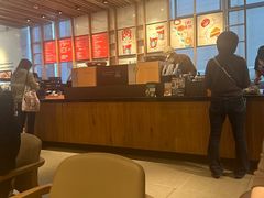 -星巴克(汾阳路店)