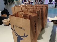 -luckincoffee瑞幸咖啡(香港名店街店)