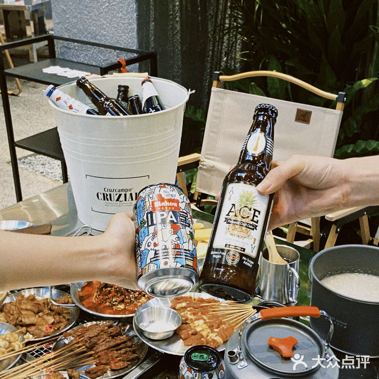 这是昆明首家露营风的烧烤营地