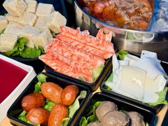 -唯爱KTV聚会餐厅(仙林东城汇店)