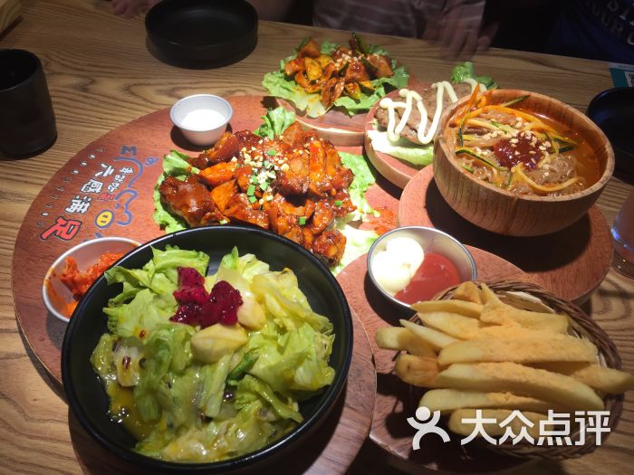 分米鸡六感满足猪蹄(东海泰禾店)-双人猪蹄套餐图片-泉州美食-大众