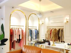 -nana showroom娜娜家服装店