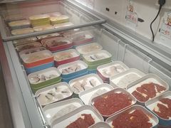 麻辣牛肉-嘎琉鲜切牛肉自助火锅