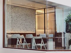 -Line 咖啡(石厦花园店)