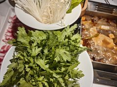 -九鼎轩脆毛肚火锅(南京东路店)