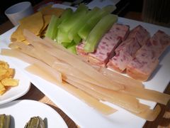 -李子坝梁山鸡(北碚万达五鸡哥店)