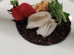 藜麦脆葱鱼肚-北京王府井希尔顿酒店·秦唐中餐厅Chynna
