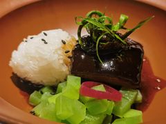 低温慢煮羊肚菌东坡肉-觀芷隐轩