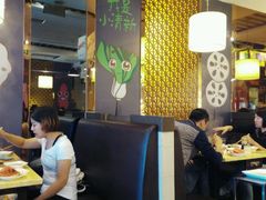 -佰人王串串香火锅(洋珠巷店)
