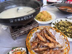 -万佛湖许老大铁锅鱼(黑金冠店)