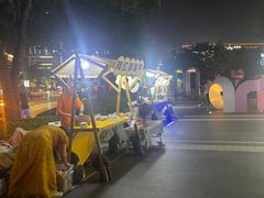-上海虹桥中心爱琴海亚朵S酒店